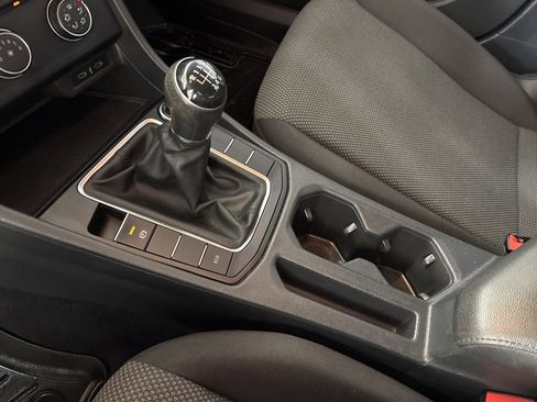 Used 2021 Volkswagen Jetta S w/ Driver Assistance Package image 31