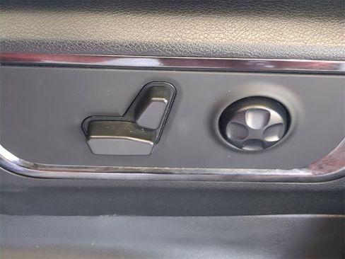 Used 2022 RAM 1500 Limited w/ Night Edition image 20