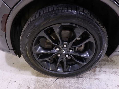 Used 2021 Dodge Durango R/T w/ Blacktop Package RWD image 10