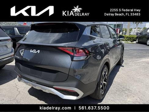 Certified 2024 Kia Sportage EX FWD image 4