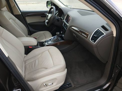 Used 2013 Audi Q5 3.0T Premium Plus AWD/4WD image 25