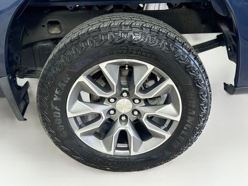 Used 2021 Chevrolet Silverado 1500 LT w/ All Star Edition Plus RWD image 32