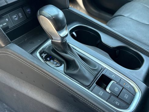 Used 2019 Hyundai Santa Fe FWD image 15