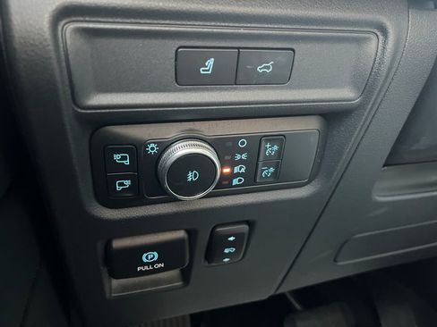 Used 2022 Ford Expedition Platinum RWD image 20