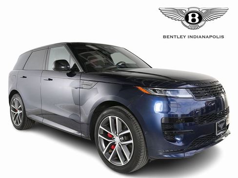 Used 2023 Land Rover Range Rover Sport SE Dynamic image 1