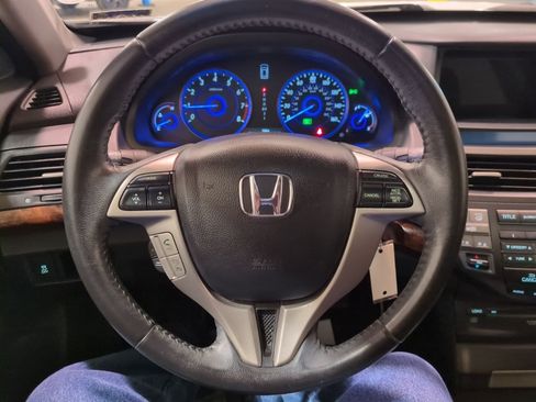 Used 2011 Honda Crosstour EX-L image 17