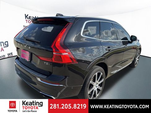 Used 2021 Volvo XC60 T5 Inscription w/ Protection Package Premier image 7
