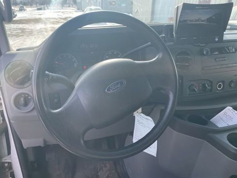 Used 2012 Ford E-150 and Econoline 150 w/ PWR Group image 12