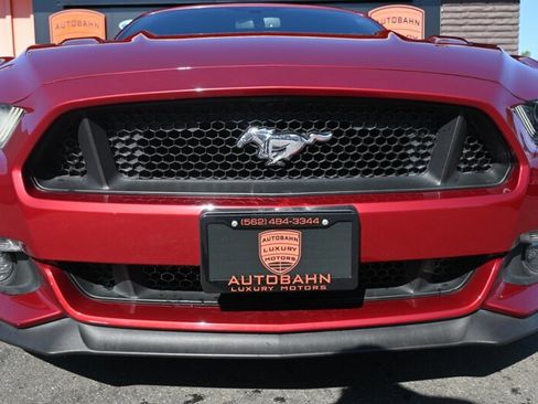 Used 2017 Ford Mustang GT w/ GT Performance Package image 4