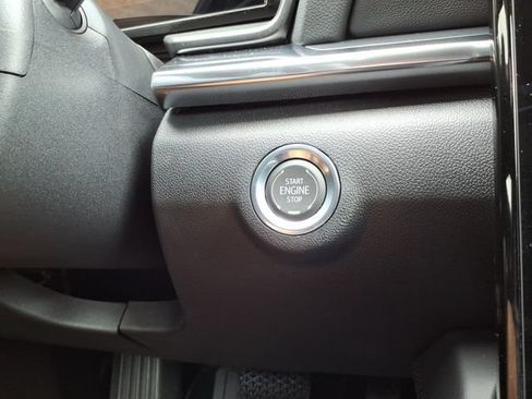 New 2027 GMC Terrain Elevation w/ Elevation Premium Package AWD/4WD image 32
