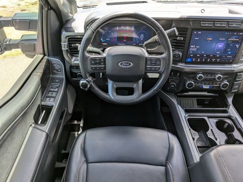 Used 2024 Ford F250 Lariat w/ Lariat Ultimate Package AWD/4WD image 7
