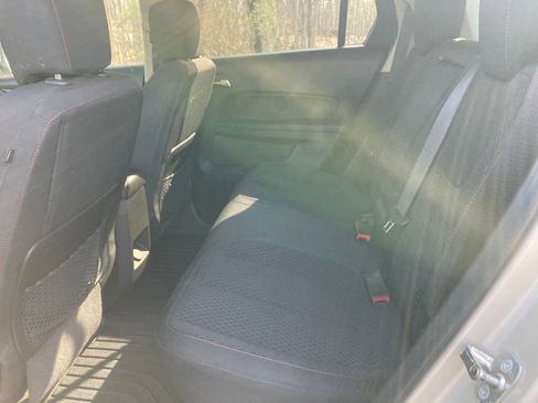 Used 2015 GMC Terrain SLE AWD/4WD image 29