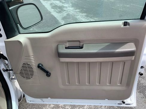 Used 2008 Ford F350 XL image 16