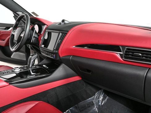 Used 2023 Maserati Levante Modena image 26