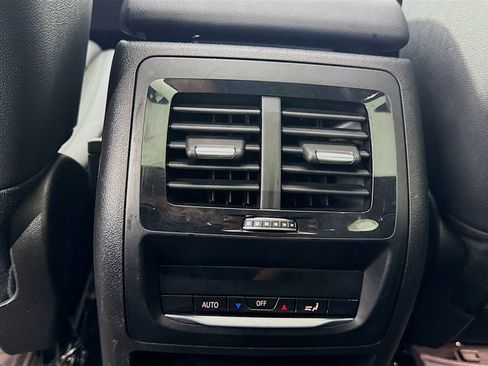 Used 2019 BMW X3 sDrive30i w/ Premium Package RWD image 33