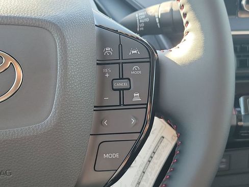 New 2026 Toyota Prius SE image 34