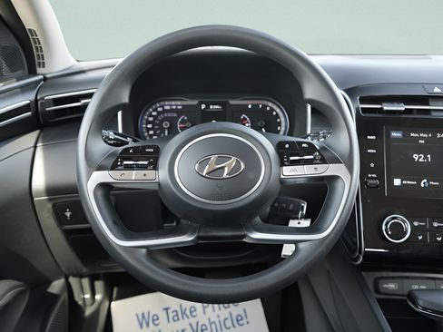 Certified 2023 Hyundai Tucson SE FWD image 15