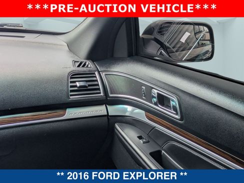Used 2016 Ford Explorer Limited FWD image 20