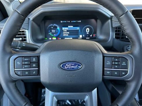 Used 2025 Ford F150 Lightning Flash image 21