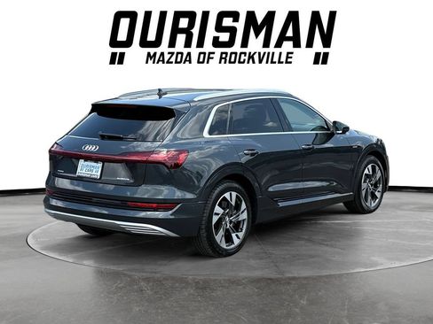 Used 2021 Audi e-tron Premium Plus w/ Premium Plus Package AWD/4WD image 6