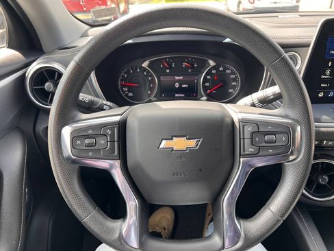 Used 2023 Chevrolet Blazer LT AWD/4WD image 17