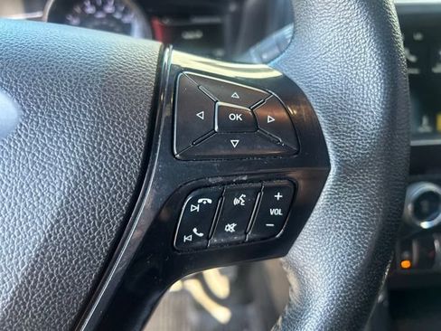 Used 2018 Ford Explorer XLT w/ Equipment Group 202A AWD/4WD image 27