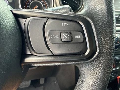 Used 2018 Jeep Wrangler Unlimited Sport AWD/4WD image 15