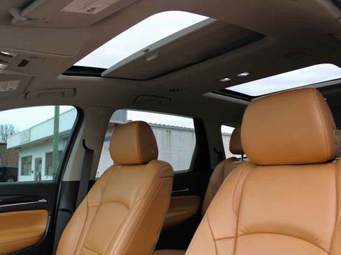 Used 2018 Buick Enclave Premium w/ Experience Buick Package image 13