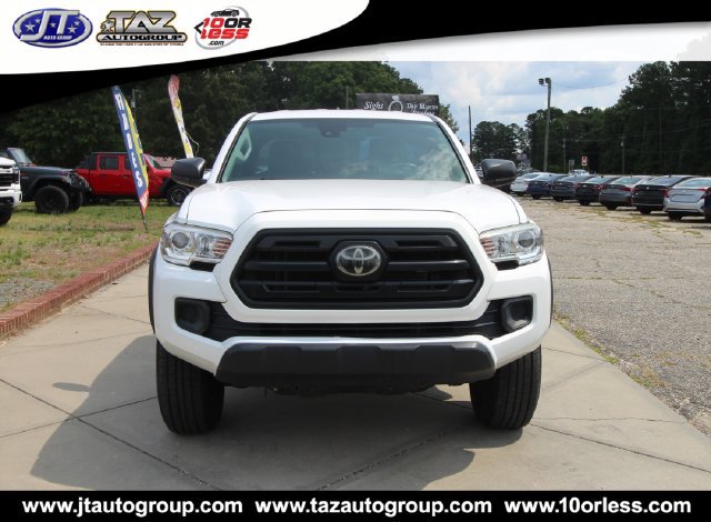 Used 2019 Toyota Tacoma SR w/ SX Package AWD/4WD image 2