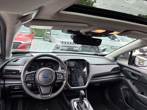 Used 2025 Subaru Crosstrek 2.5i Limited AWD/4WD image 11
