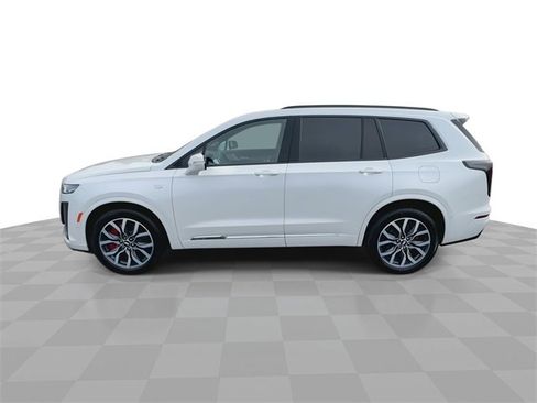 Certified 2024 Cadillac XT6 Sport image 5