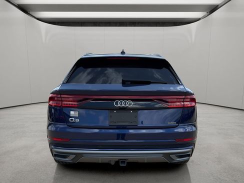 Used 2021 Audi Q8 Premium Plus w/ Premium Plus Package image 4