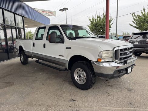 Used 2004 Ford F350 XLT image 13