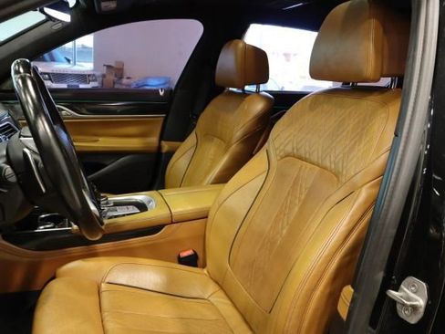 Used 2016 BMW 750i xDrive 750i xDrive image 23