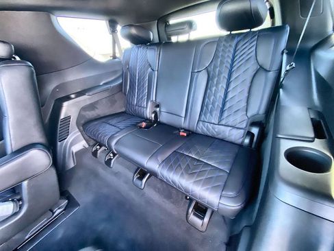 Used 2026 Cadillac Escalade IQL Luxury image 30