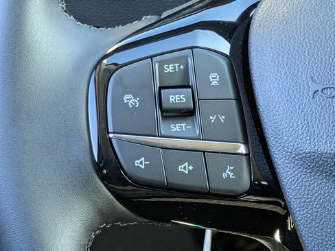 New 2026 Ford Escape SE image 13