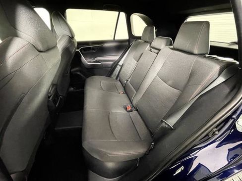 Certified 2021 Toyota RAV4 SE image 10