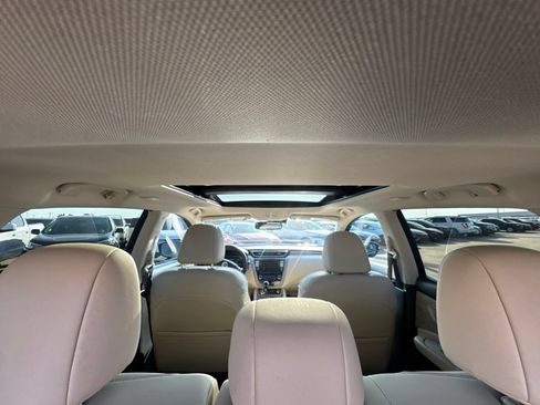 Used 2021 Nissan Murano SL w/ SL Moonroof Package FWD image 31