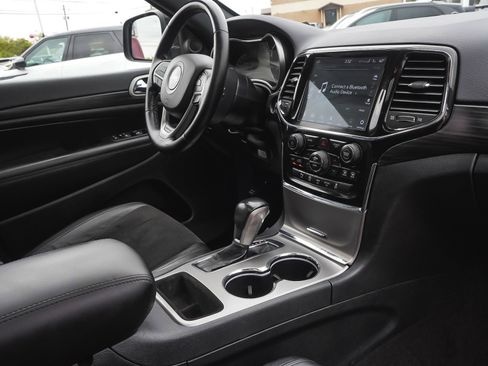 Used 2022 Jeep Grand Cherokee Laredo X AWD/4WD image 43