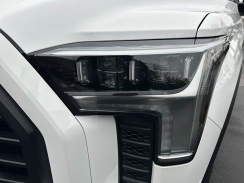 Certified 2025 Toyota Tundra Limited image 9