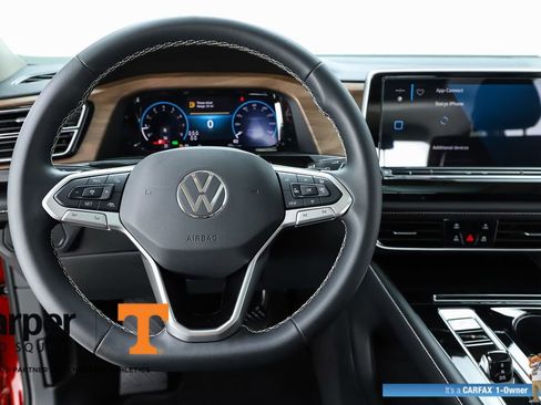 Used 2024 Volkswagen Atlas SE FWD image 60