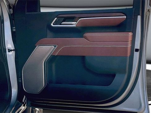 Used 2025 GMC Sierra 2500 Denali Ultimate image 29