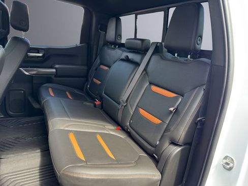 Used 2020 GMC Sierra 1500 AT4 w/ AT4 Premium Package AWD/4WD image 21