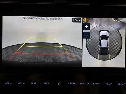 Used 2024 Hyundai Santa Cruz Limited AWD/4WD image 17