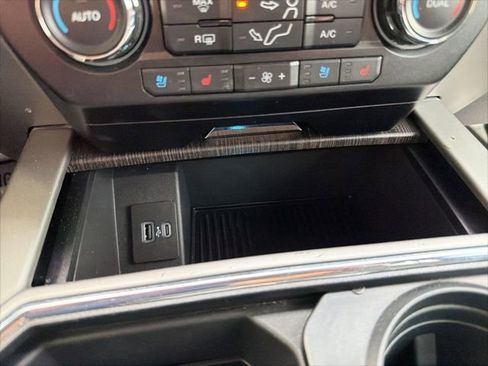 Used 2020 Ford F250 Lariat w/ Chrome Package AWD/4WD image 29