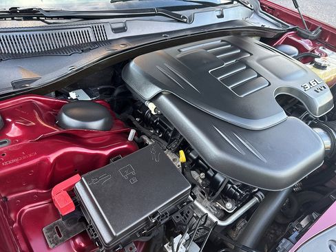 Used 2020 Dodge Charger SXT RWD image 14