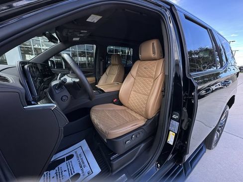 Certified 2022 Cadillac Escalade Sport RWD image 19