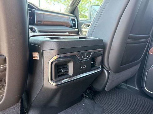 New 2026 GMC Sierra 3500 Denali Ultimate AWD/4WD image 20