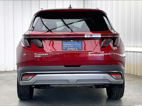 Certified 2026 Hyundai Tucson Limited AWD/4WD image 4