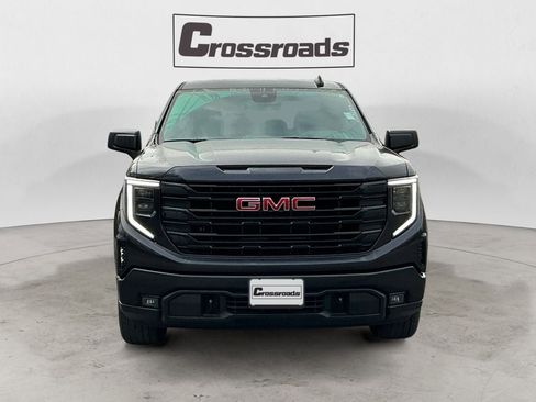 Used 2023 GMC Sierra 1500 Elevation image 8